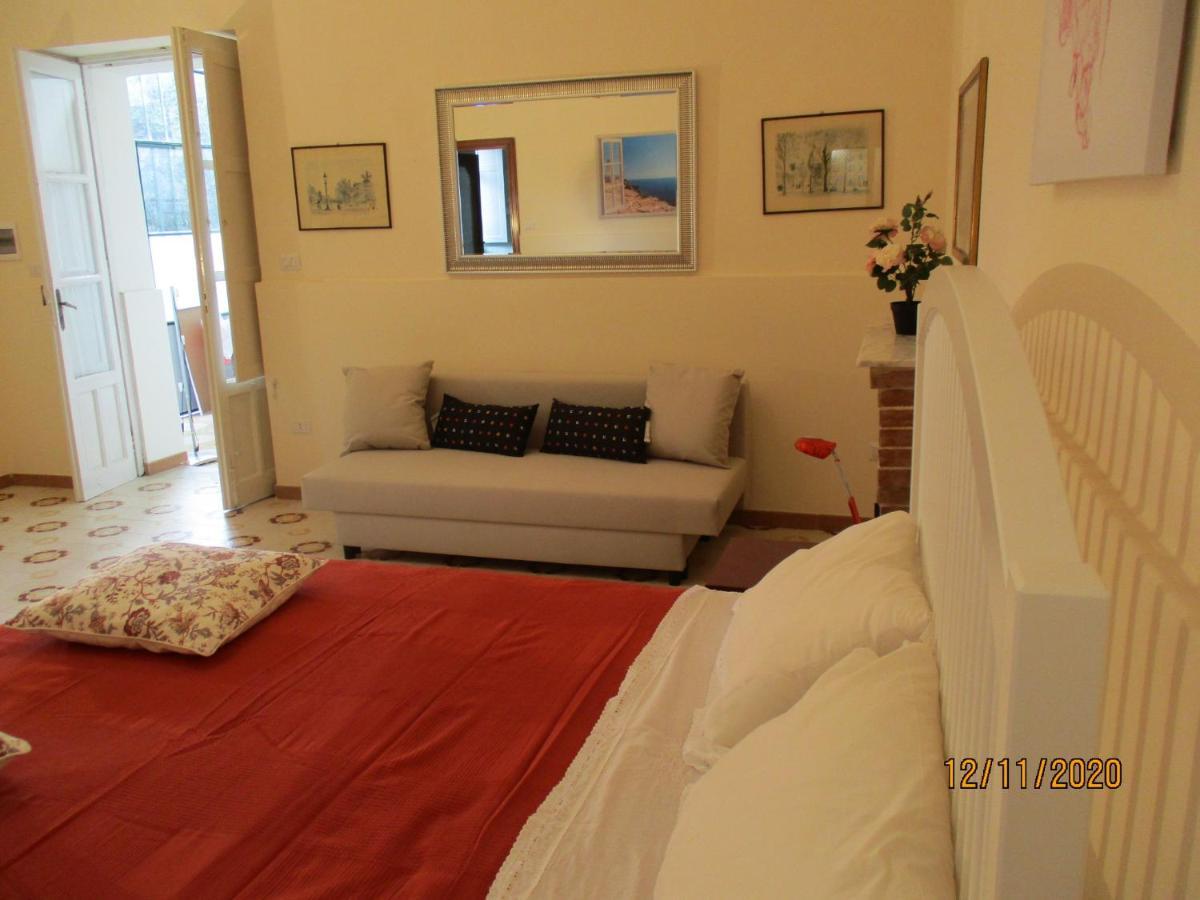 Resort Giardino Degli Aranci - Casa Lisca Baronissi Buitenkant foto