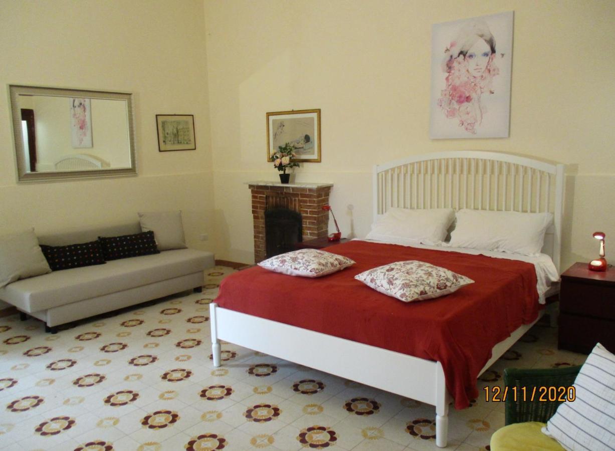 Resort Giardino Degli Aranci - Casa Lisca Baronissi Buitenkant foto